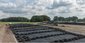 UV-resistant silage covers